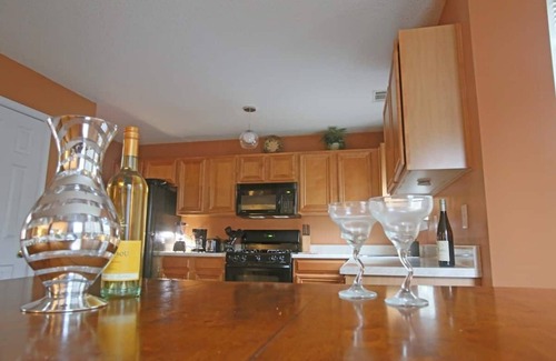 Decatur Haus | Decatur Escape 4bd/2.5ba home with garage