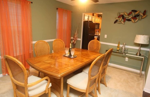 Decatur Haus | Decatur Escape 4bd/2.5ba home with garage