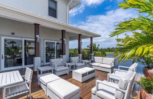 Seven Mile Beach Haus | Deckhouse Located at The Ritz-Carlton, Grand Cayman