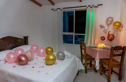 El Cerrito Hotel | Dedalos Fly House