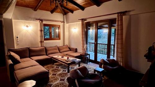 Distomo-Arachova-Antikyra Skihütte | Del Mountain Chalet Arachova