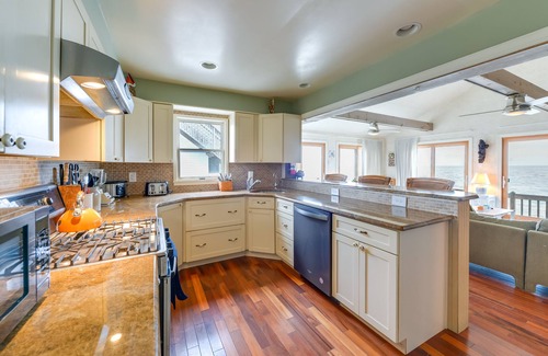 Green Creek Hütte | Cape May Vacation Rental w/ Panoramic Ocean Views!