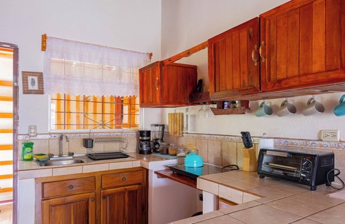 Arenal Haus | Delightful 2-bedroom house in Nuevo Arenal, Near Lake Park Access
