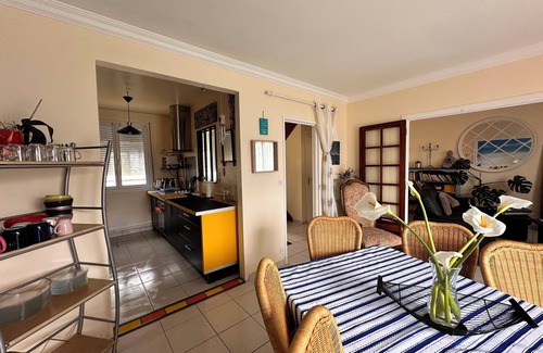 Ploubazlanec Haus | Delightful 2-bedroom house with WiFi in Ploubazlanec