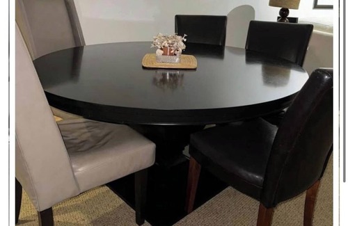 East End Wohnung | Delightful 2-bedroom apartment with AC in East End