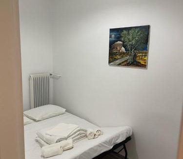 New Kypseli Wohnung | Delightful 2BR Apt in the Heart of Kypseli!
