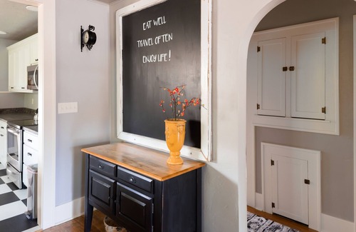 Cody Haus | Herrliches DOWNTOWN CODY Handwerker-Art-Haus !!