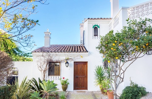 Vale do Garrao Villa | Delightful Dunas Villa: private heated pool, golf discounts walk to beach