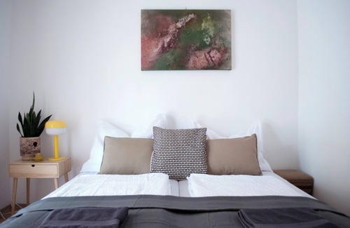 Siofok Haus | Delightful house surrounded by old pine trees in Siófok at the lake with AC,WiFi