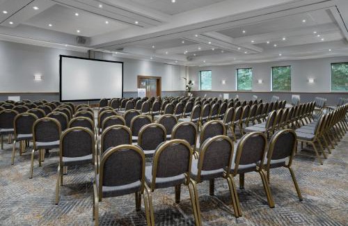 Swindon Hotel | Delta Hotels by Marriott Swindon