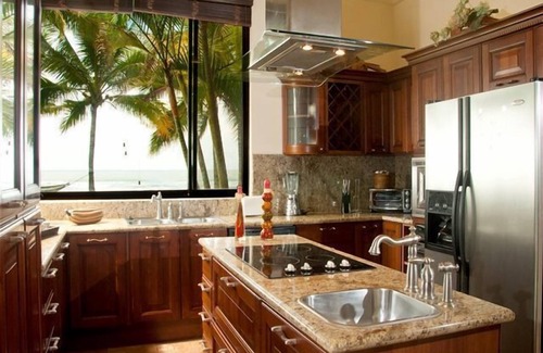 Playa Hermosa Haus | Deluxe Beach Front Luxus Villa - Private Pool in Gated Community!