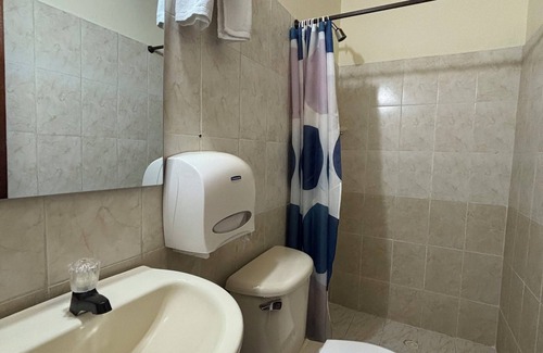 San Gil Hotel | Deluxe Familiar con Balcon