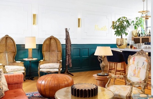 South Main Historic District Wohnung | Deluxe Studio Room at ARRIVE Memphis, Pet-Friendly Property Parking Onsite