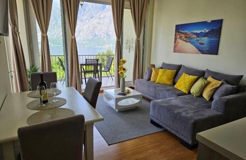 Prcanj Wohnung | Deniz Apartment Kotor bay view apartment with terrace and pool