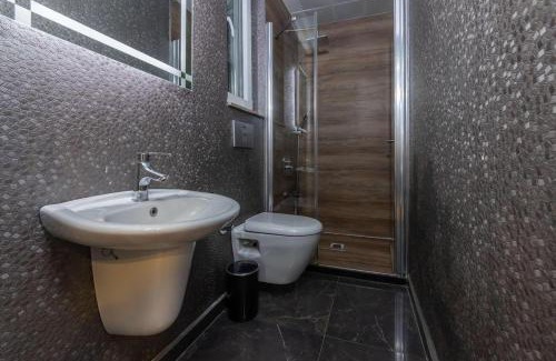 Eski Lara Wohnung | Denize 200m şehir merkezi bahçe dubleks