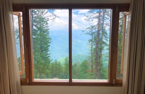 Mashobra Haus | Deodar 2 - Luxuswohnung mit Garten in Mashobra