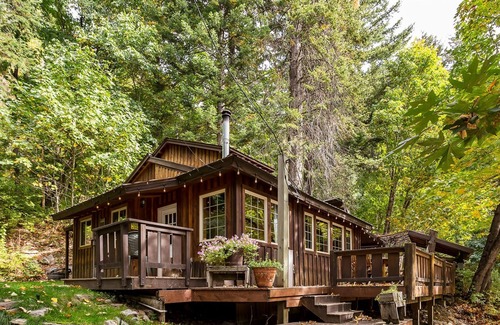 Leavenworth Haus | Der Tree Haus