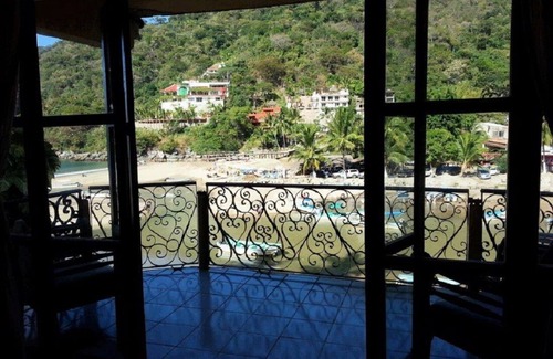 Boca de Tomatlan Haus | Description of Villas Rodelinda