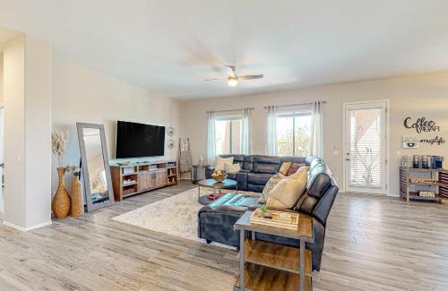 Tucson Mountain Sanctuary Haus | Desert Cache