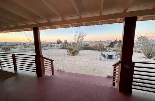 Twentynine Palms Haus | Desert | Haze - 1 Mile to Joshua Tree National Park