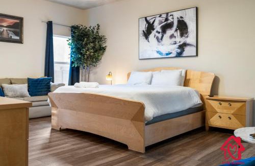 Nor Este Haus | Desert Hills - An Irvie Home