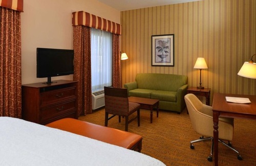 Westside Hotel | Desert Oasis Retreat in Albuquerque! Free Breakfast, Indoor Pool, Pets Allowed!