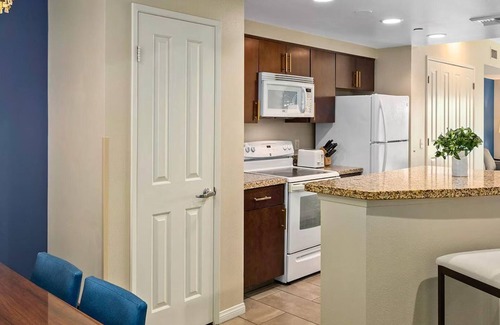 Terra Lago Resort | Desert Oasis: Spacious 2-Bedroom Suite at Club Wyndham Indio