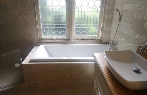 Phra Khanong Nuea Haus | Designer House, 10 Minuten zu Fuß zum BTS Ekkamai