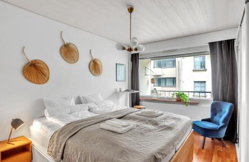 Punavuori Wohnung | Design District w Free Parking Garage, Balcony, Netflix, 200m tram&bus