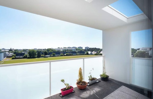 Vannes Wohnung | Designer apartment with view and private parking