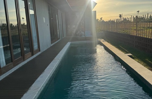Cemagi Villa | Designer villa near rice fields. Super quiet, stylish with pool and rooftop view