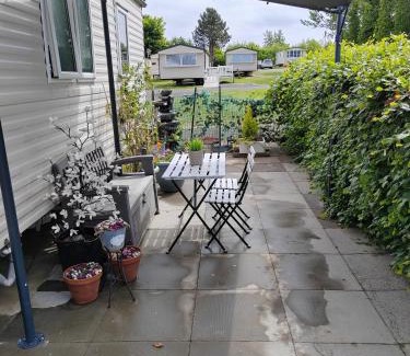 Prestonpans Haus | "Dew Drop Inn"