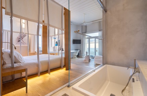 Kourouta Hotel | Dexamenes Seaside Hotel