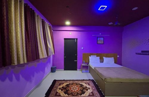 Mahabalipuram Beach Haus | Dhanalakshmi Guests House