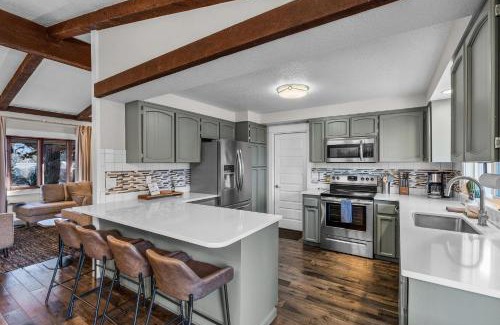 Mountain View District Haus | Diablo