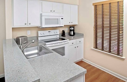 Berkeley Villa | Diamond Resorts Greensprings Vacation Resort - 4 Bed Lockoff Accessible