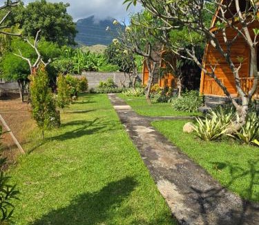 Sei Pinang Bed & Breakfast | Dimpil House Pemuteran
