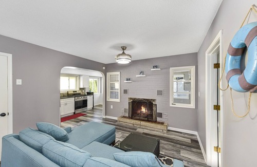 Syracuse Haus | ⚓️Direct lake view with available Tritoon boat rental