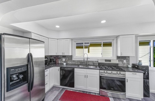 Syracuse Haus | ⚓️Direct lake view with available Tritoon boat rental