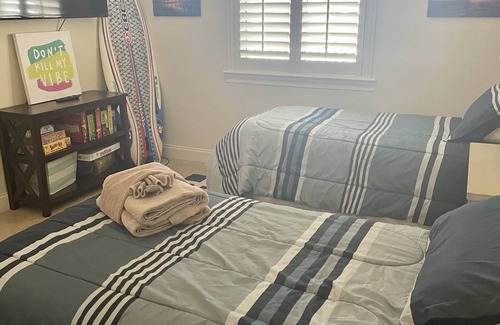 Beverly Beach Eigentumswohnung | Direct Oceanfront Luxurious Condo Updated!