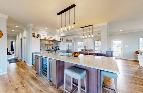 Point Lookout Haus | Direct waterfront access to the Chesapeake Bay with pool and hottub