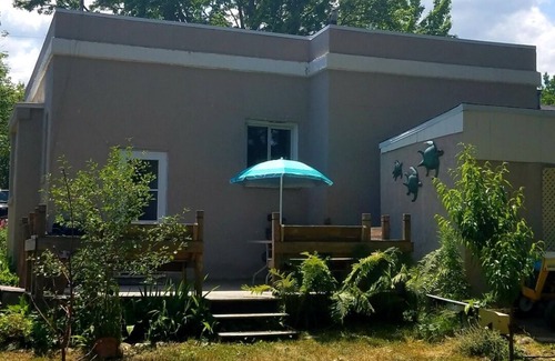 Marquette Haus | 7 Minuten vom schönen Berg Marquette entfernt!