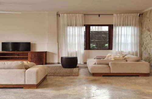 Mumbul Villa | Discover the Perfect Gateway in Bali with Luxurious Villa in Nusa Dua