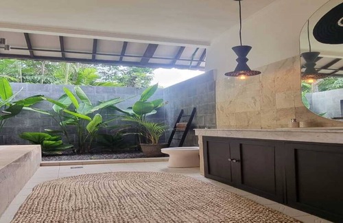 Mumbul Villa | Discover the Perfect Gateway in Bali with Luxurious Villa in Nusa Dua