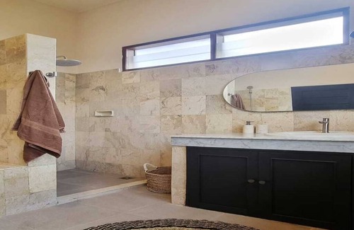 Mumbul Villa | Discover the Perfect Gateway in Bali with Luxurious Villa in Nusa Dua