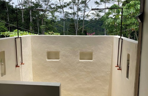 Puerto Jimenez Haus | Disfruta de un acogedor bungalow con vistas al Golfo Dulce rodeado de naturaleza