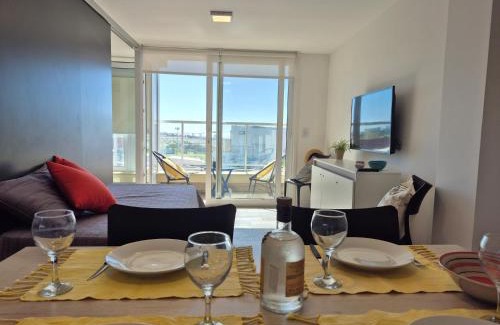 Punta Mogotes Wohnung | Disfruta Vista al Mar, Cochera y Parrilla 2amb en Mogotes