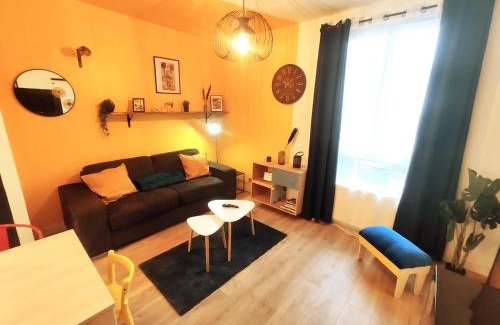 Thorigny-sur-Marne Wohnung | DisneyLand - Paris 20 min - Parking - 8 personnes