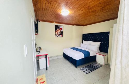 Norwood Haus | DJ Guest Lodge