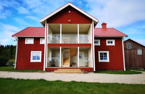 Jattendal Haus | Djurstagården Hälsingegård